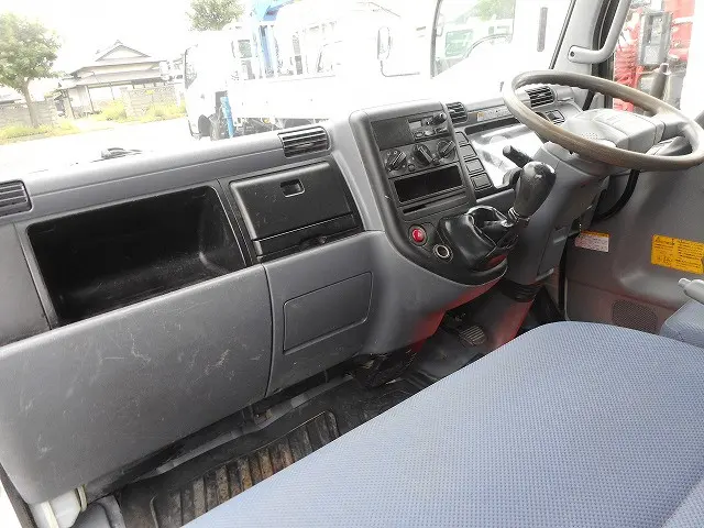 三菱 キャンター PDG-FG70DD(4WD)の写真19