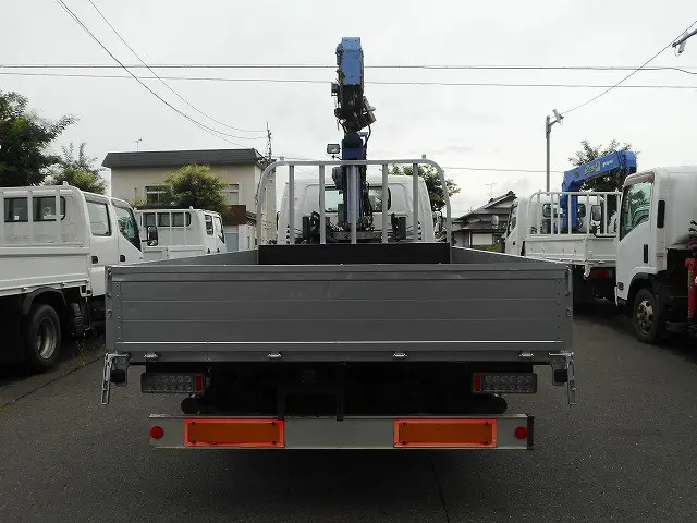 いすゞ エルフ PB-NPS81AR(4WD)の写真6