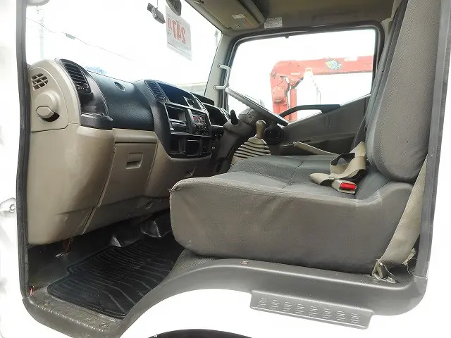 三菱 キャンターガッツ TKG-BSZ5F24(4WD)の写真19