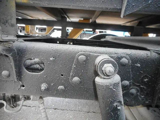 三菱 キャンターガッツ TKG-BSZ5F24(4WD)の写真31