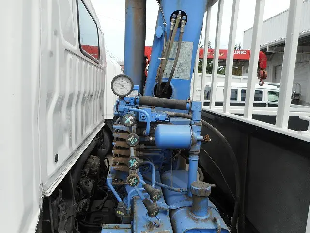トヨタ ダイナ PB-XZU388(4WD)の写真19
