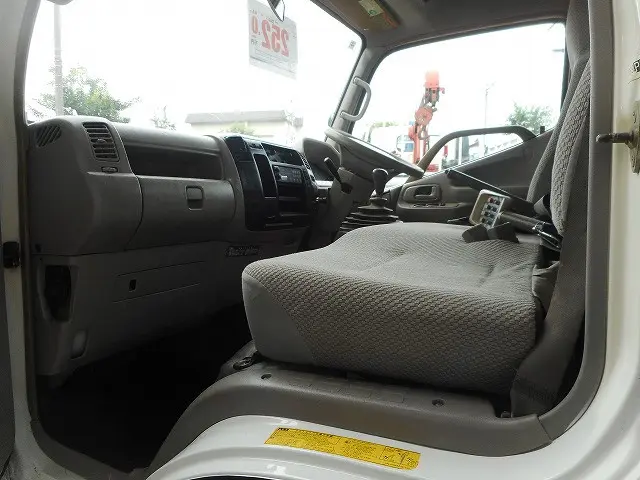 トヨタ ダイナ PB-XZU388(4WD)の写真28