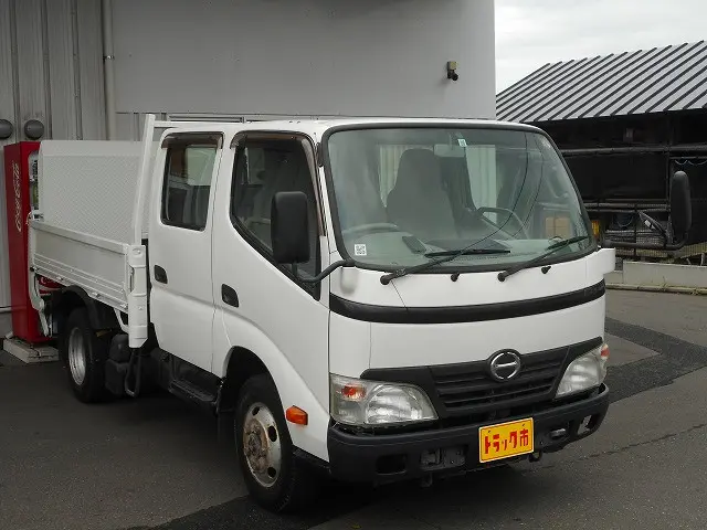 日野 デュトロ BDG-XZU378M(4WD)の写真3