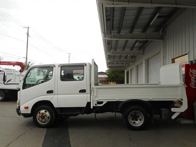 日野 デュトロ BDG-XZU378M(4WD)の写真5