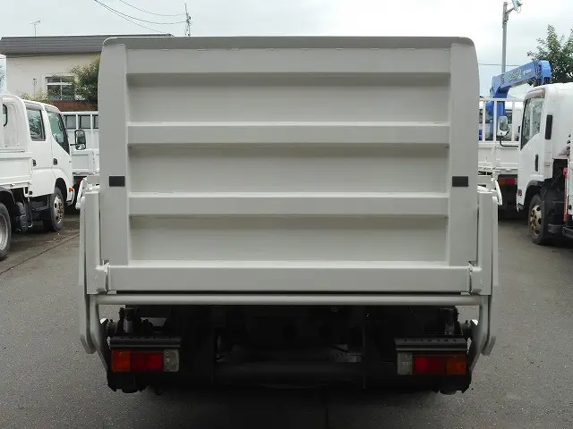 日野 デュトロ BDG-XZU378M(4WD)の写真6