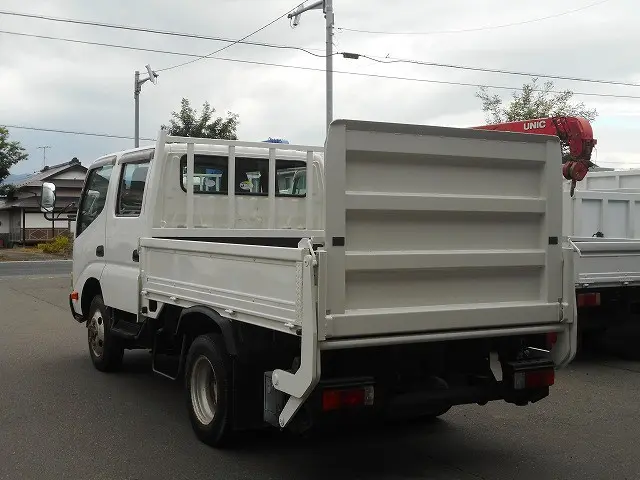 日野 デュトロ BDG-XZU378M(4WD)の写真8