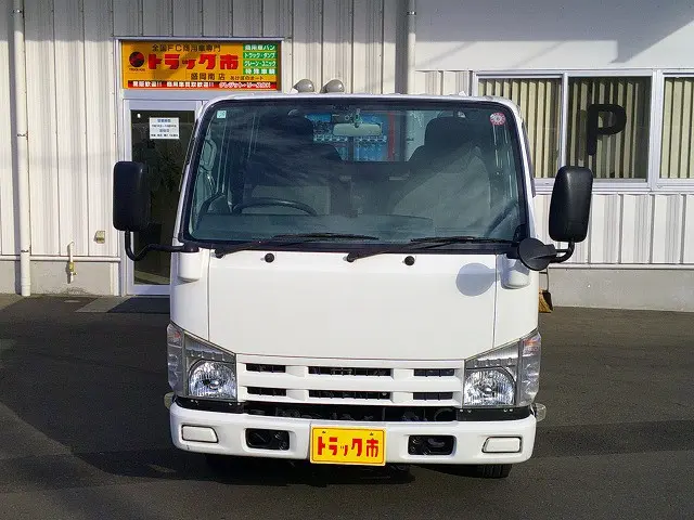 いすゞ エルフ TKG-NHS85A(4WD)の写真3