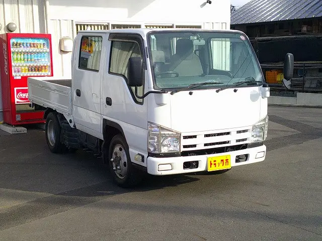 いすゞ エルフ TKG-NHS85A(4WD)の写真4