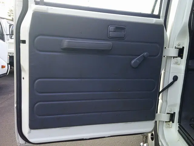 いすゞ エルフ TKG-NHS85A(4WD)の写真20