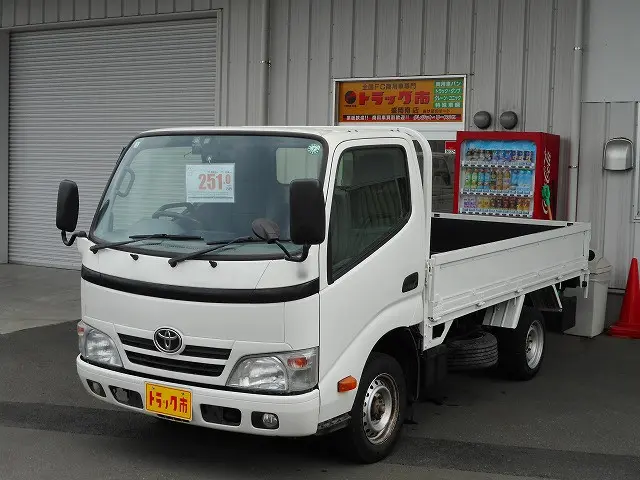 トヨタ ダイナ LDF-KDY281(4WD)の写真1