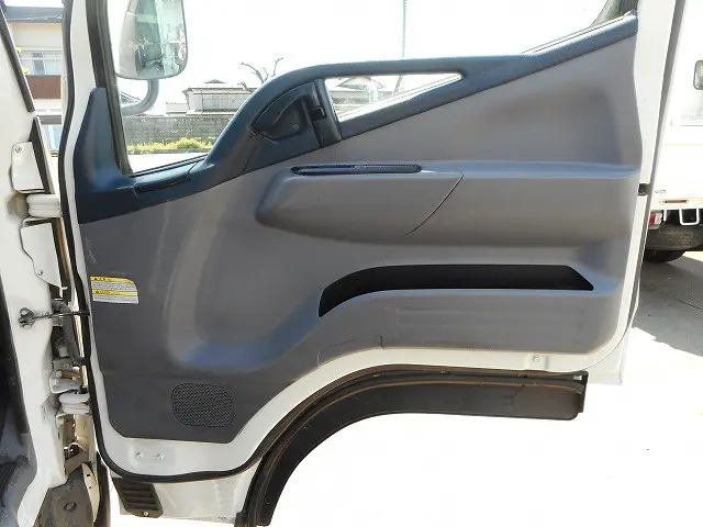 日産 アトラス FDA2W(4WD)の写真13