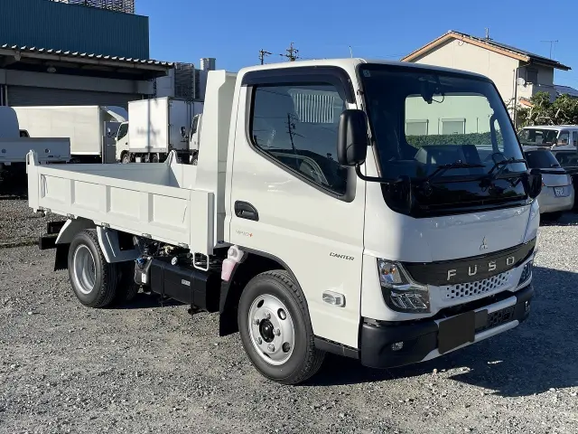 三菱 キャンター 2RG-FBA60(2WD)の写真6