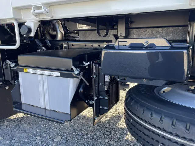 三菱 キャンター 2RG-FBA60(2WD)の写真26