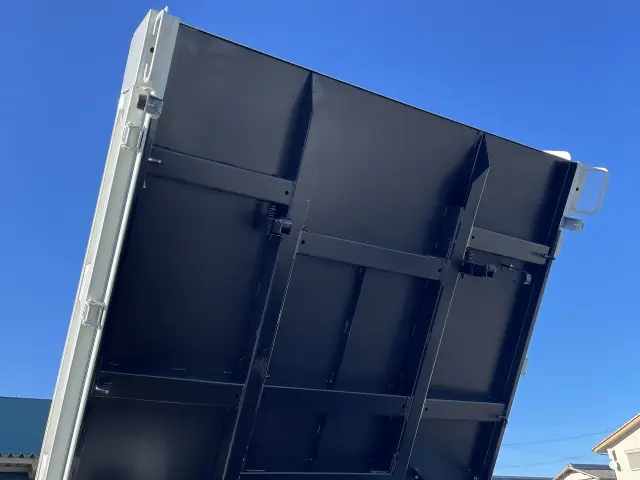 三菱 キャンター 2RG-FBA60(2WD)の写真35