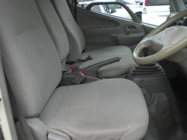 創業39年でトラックの販売、車検、修理、買取と様々しております。39年の信頼、実績を持つ当店にお任せ下さい。|トヨタ ダイナ BDG-XZU308の写真3