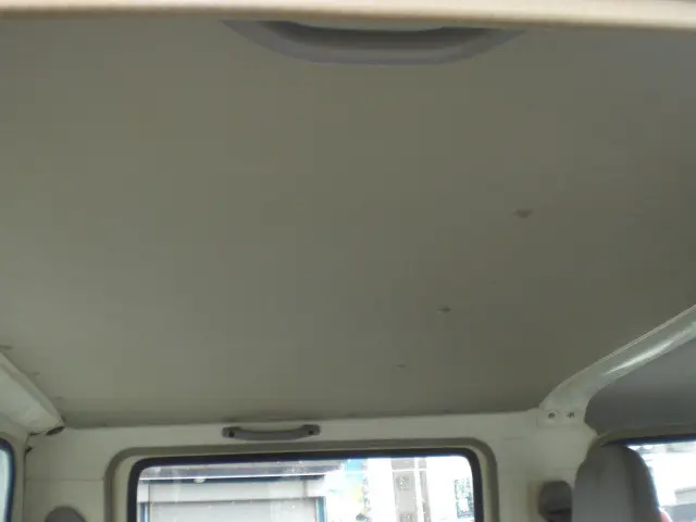 創業以来多くのトラックなどの業務用車両や乗用車の車検・点検・整備・板金・塗装を行ってます!!創業30年以上の実績と、経験豊富なスタッフが対応いたします。|トヨタ ダイナ BDG-XZU308の写真31