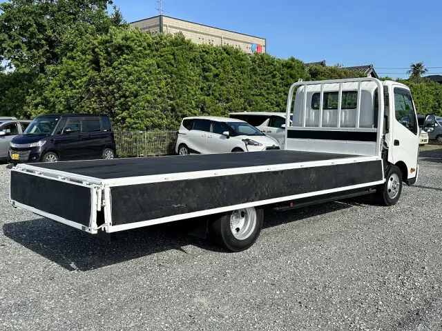 創業以来多くのトラックなどの業務用車両や乗用車の車検・点検・整備・板金・塗装を行ってます!!創業30年以上の実績と、経験豊富なスタッフが対応いたします。|日野 デュトロ TKG-XZU720M(未入力/関係無)の写真11