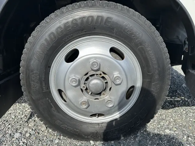 創業以来多くのトラックなどの業務用車両や乗用車の車検・点検・整備・板金・塗装を行ってます!!創業30年以上の実績と、経験豊富なスタッフが対応いたします。|日野 デュトロ TKG-XZU720M(未入力/関係無)の写真20