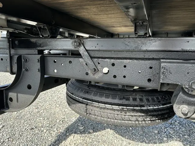 創業以来多くのトラックなどの業務用車両や乗用車の車検・点検・整備・板金・塗装を行ってます!!創業30年以上の実績と、経験豊富なスタッフが対応いたします。|日野 デュトロ TKG-XZU720M(未入力/関係無)の写真30