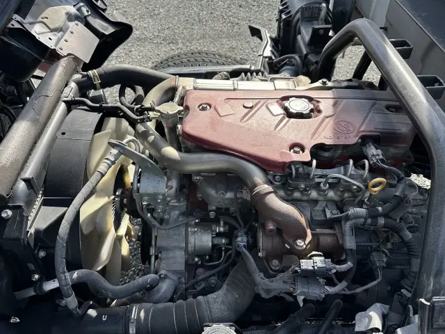 創業以来多くのトラックなどの業務用車両や乗用車の車検・点検・整備・板金・塗装を行ってます!!創業30年以上の実績と、経験豊富なスタッフが対応いたします。|日野 デュトロ TKG-XZU720M(未入力/関係無)の写真31