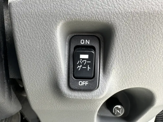 創業以来多くのトラックなどの業務用車両や乗用車の車検・点検・整備・板金・塗装を行ってます！！創業３０年以上の実績と、経験豊富なスタッフが対応いたします。|トヨタ ダイナ TKG-XZU655(2WD)の写真39