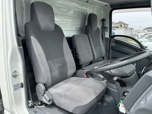 創業39年でトラックの販売、車検、修理、買取と様々しております。39年の信頼、実績を持つ当店にお任せ下さい。|いすゞ エルフ TRG-NPR85AN(2WD)の写真3