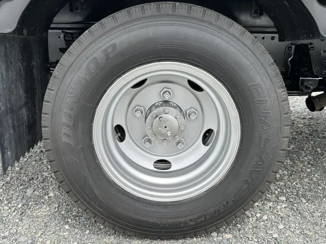 創業以来多くのトラックなどの業務用車両や乗用車の車検・点検・整備・板金・塗装を行ってます!!創業30年以上の実績と、経験豊富なスタッフが対応いたします。|いすゞ エルフ TRG-NPR85AN(2WD)の写真16