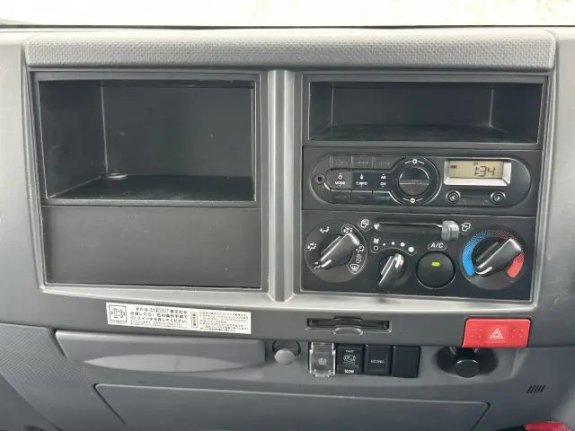 創業以来多くのトラックなどの業務用車両や乗用車の車検・点検・整備・板金・塗装を行ってます!!創業30年以上の実績と、経験豊富なスタッフが対応いたします。|いすゞ エルフ TRG-NPR85AN(2WD)の写真40