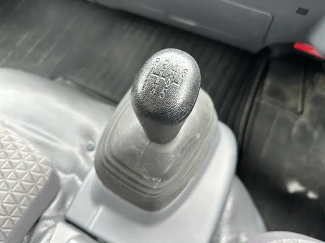 創業以来多くのトラックなどの業務用車両や乗用車の車検・点検・整備・板金・塗装を行ってます!!創業30年以上の実績と、経験豊富なスタッフが対応いたします。|いすゞ エルフ TRG-NPR85AN(2WD)の写真45