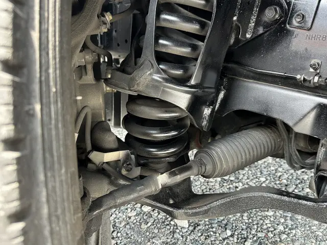 創業以来多くのトラックなどの業務用車両や乗用車の車検・点検・整備・板金・塗装を行ってます！！創業３０年以上の実績と、経験豊富なスタッフが対応いたします。|いすゞ エルフ TKG-NHR85AN(2WD)の写真22