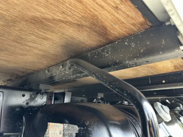 創業以来多くのトラックなどの業務用車両や乗用車の車検・点検・整備・板金・塗装を行ってます！！創業３０年以上の実績と、経験豊富なスタッフが対応いたします。|いすゞ エルフ TKG-NHR85AN(2WD)の写真26