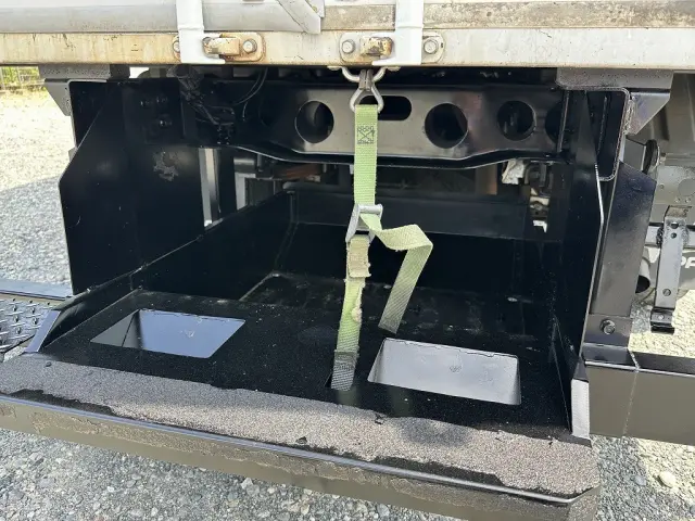 創業以来多くのトラックなどの業務用車両や乗用車の車検・点検・整備・板金・塗装を行ってます！！創業３０年以上の実績と、経験豊富なスタッフが対応いたします。|いすゞ エルフ TKG-NHR85AN(2WD)の写真29