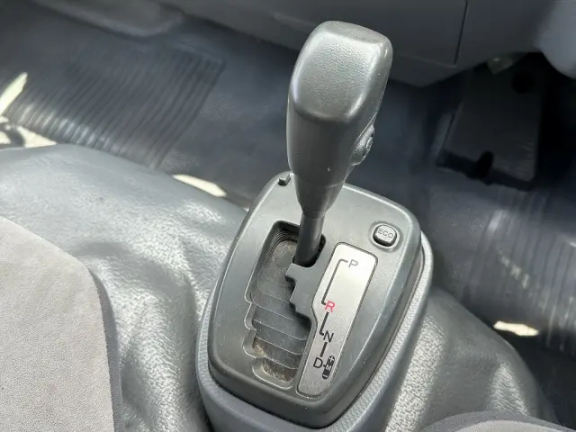 創業以来多くのトラックなどの業務用車両や乗用車の車検・点検・整備・板金・塗装を行ってます！！創業３０年以上の実績と、経験豊富なスタッフが対応いたします。|いすゞ エルフ TKG-NHR85AN(2WD)の写真47