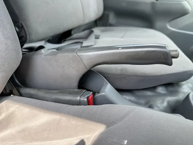 創業以来多くのトラックなどの業務用車両や乗用車の車検・点検・整備・板金・塗装を行ってます！！創業３０年以上の実績と、経験豊富なスタッフが対応いたします。|いすゞ エルフ TKG-NHR85AN(2WD)の写真49