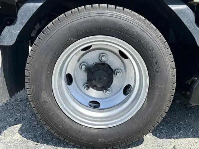 創業以来多くのトラックなどの業務用車両や乗用車の車検・点検・整備・板金・塗装を行ってます!!創業30年以上の実績と、経験豊富なスタッフが対応いたします。|マツダ タイタン TRG-LHS85A(4WD)の写真17