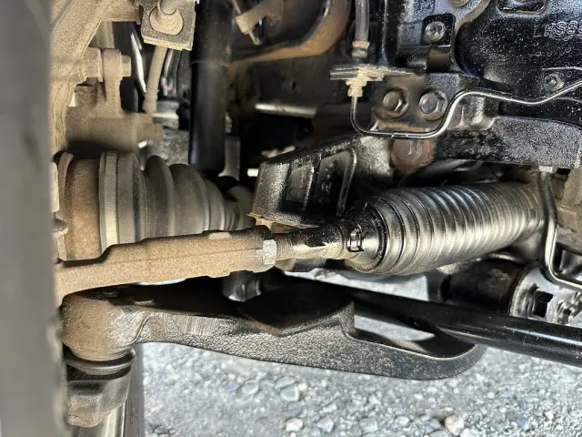 創業以来多くのトラックなどの業務用車両や乗用車の車検・点検・整備・板金・塗装を行ってます!!創業30年以上の実績と、経験豊富なスタッフが対応いたします。|マツダ タイタン TRG-LHS85A(4WD)の写真19