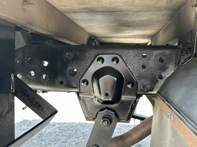 創業以来多くのトラックなどの業務用車両や乗用車の車検・点検・整備・板金・塗装を行ってます!!創業30年以上の実績と、経験豊富なスタッフが対応いたします。|マツダ タイタン TRG-LHS85A(4WD)の写真22