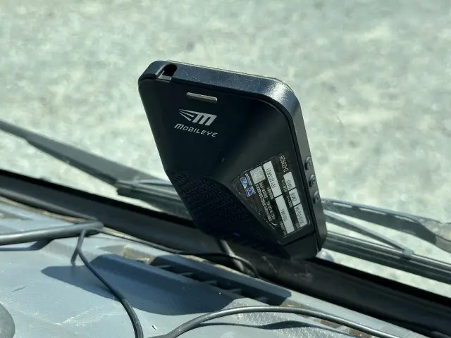 創業以来多くのトラックなどの業務用車両や乗用車の車検・点検・整備・板金・塗装を行ってます!!創業30年以上の実績と、経験豊富なスタッフが対応いたします。|マツダ タイタン TRG-LHS85A(4WD)の写真42