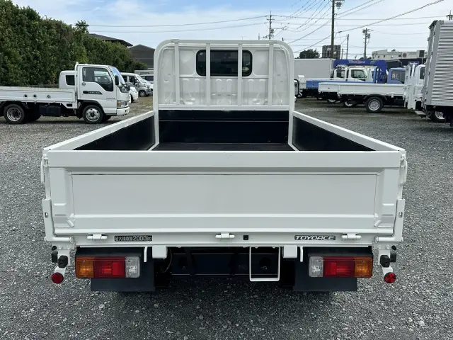 PS/PW/ABS/PCS/車線逸脱警報/横滑り防止装置/左電動格納ミラー/バックモニター/フォグランプ/荷台床仕上げ済/下回り防錆処理/荷台内寸L3100/W1600|トヨタ トヨエース 2RG-XZC605(2WD)の写真2