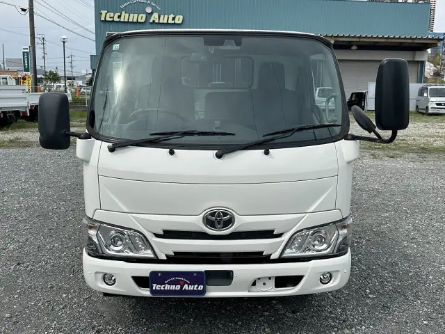 当店ではトラックの高価買取をしております。お客様が長年乗った愛車、是非当店に買い取らせてください!お客様のご希望に添えられるよう頑張ります!|トヨタ トヨエース 2RG-XZC605(2WD)の写真4