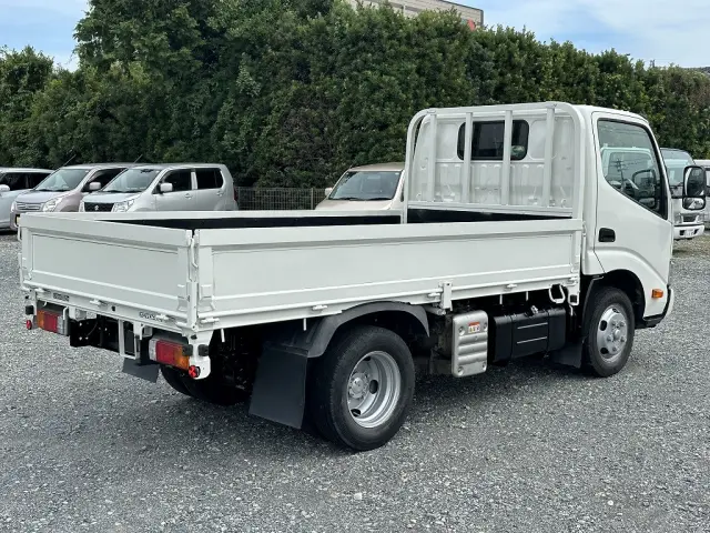 創業以来多くのトラックなどの業務用車両や乗用車の車検・点検・整備・板金・塗装を行ってます!!創業30年以上の実績と、経験豊富なスタッフが対応いたします。|トヨタ トヨエース 2RG-XZC605(2WD)の写真8