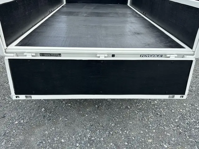 創業以来多くのトラックなどの業務用車両や乗用車の車検・点検・整備・板金・塗装を行ってます!!創業30年以上の実績と、経験豊富なスタッフが対応いたします。|トヨタ トヨエース 2RG-XZC605(2WD)の写真14