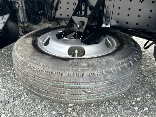 創業以来多くのトラックなどの業務用車両や乗用車の車検・点検・整備・板金・塗装を行ってます!!創業30年以上の実績と、経験豊富なスタッフが対応いたします。|トヨタ トヨエース 2RG-XZC605(2WD)の写真19