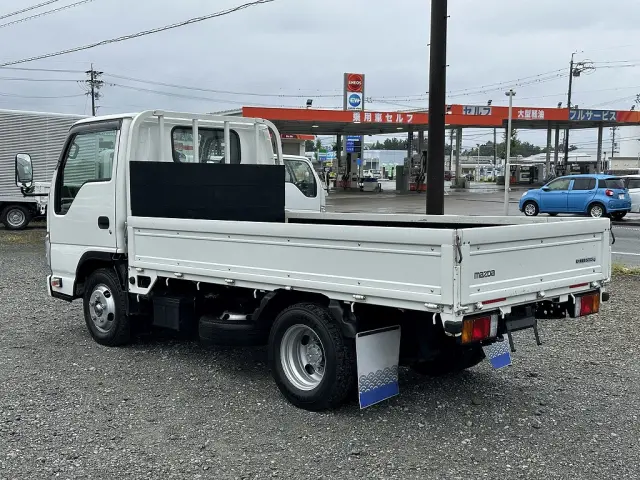 創業以来多くのトラックなどの業務用車両や乗用車の車検・点検・整備・板金・塗装を行ってます！！創業３０年以上の実績と、経験豊富なスタッフが対応いたします。|マツダ タイタン TRG-LHR85A(2WD)の写真9