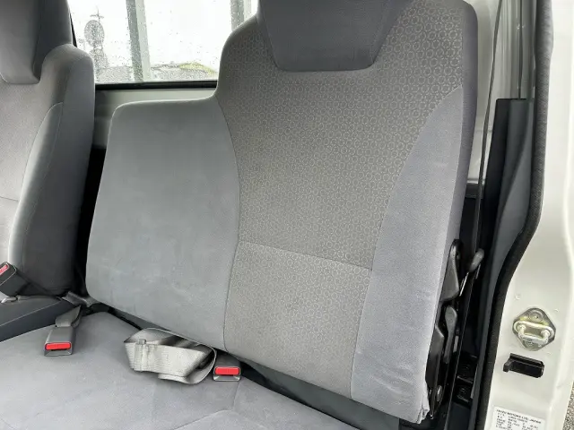 創業以来多くのトラックなどの業務用車両や乗用車の車検・点検・整備・板金・塗装を行ってます！！創業３０年以上の実績と、経験豊富なスタッフが対応いたします。|マツダ タイタン TRG-LHR85A(2WD)の写真33