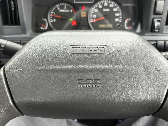 創業以来多くのトラックなどの業務用車両や乗用車の車検・点検・整備・板金・塗装を行ってます！！創業３０年以上の実績と、経験豊富なスタッフが対応いたします。|マツダ タイタン TRG-LHR85A(2WD)の写真38