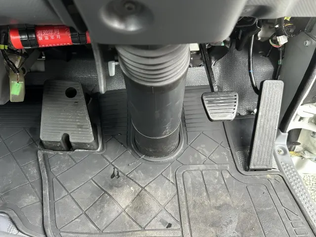 創業以来多くのトラックなどの業務用車両や乗用車の車検・点検・整備・板金・塗装を行ってます！！創業３０年以上の実績と、経験豊富なスタッフが対応いたします。|マツダ タイタン TRG-LHR85A(2WD)の写真41