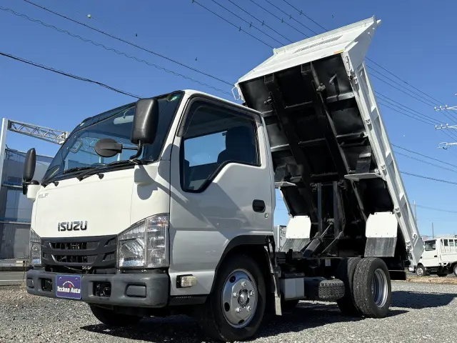 エルフ入庫しました。2t積載/全低床/極東開発製ダンプになります！お問合せお待ちしております！|いすゞ エルフ TPG-NJR85AD(2WD)の写真1