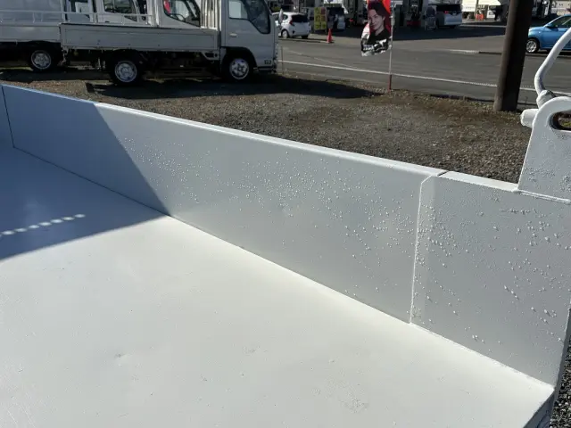 創業以来多くのトラックなどの業務用車両や乗用車の車検・点検・整備・板金・塗装を行ってます！！創業３０年以上の実績と、経験豊富なスタッフが対応いたします。|いすゞ エルフ TPG-NJR85AD(2WD)の写真13