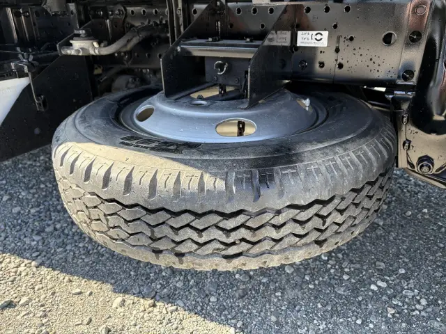 創業以来多くのトラックなどの業務用車両や乗用車の車検・点検・整備・板金・塗装を行ってます！！創業３０年以上の実績と、経験豊富なスタッフが対応いたします。|いすゞ エルフ TPG-NJR85AD(2WD)の写真18